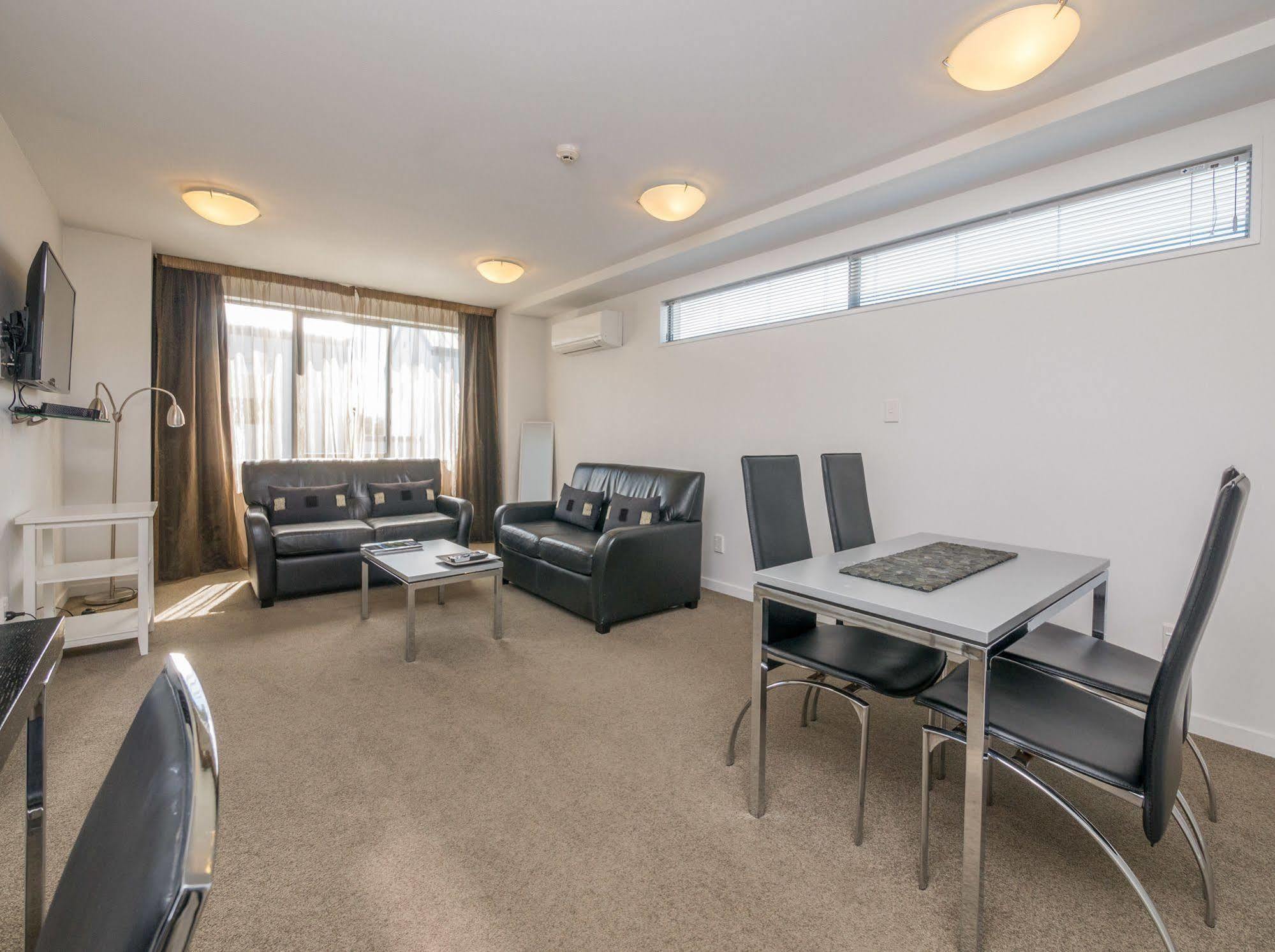 Bellano Motel Suites Christchurch Exterior foto A typical apartment at the hotel